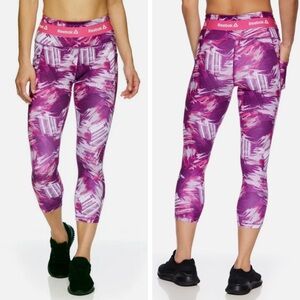 NWOT Reebok Revolve High Rise Capri Legging with Side Pockets - Size Large